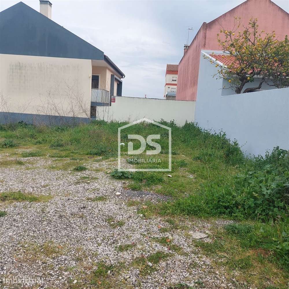 Terreno  Venda em Santa Iria de Azoia, São João da Talha e Bobadela,Lo-16