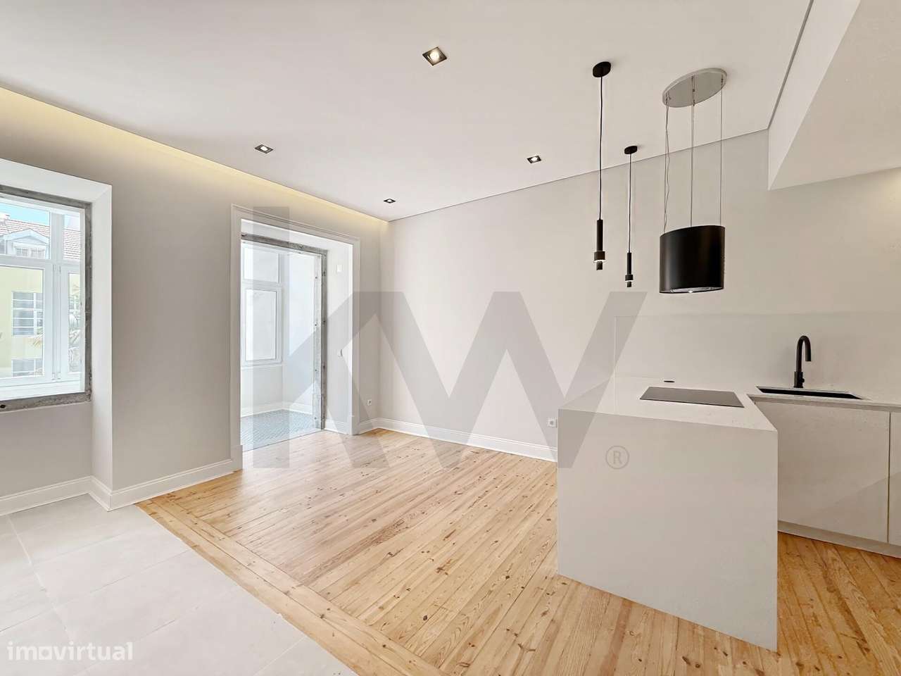 T3 REMODELADO | 2 SUITES | CLOSET | LOGRADOURO 35 m2 | AV. ALMIRANTE R-28