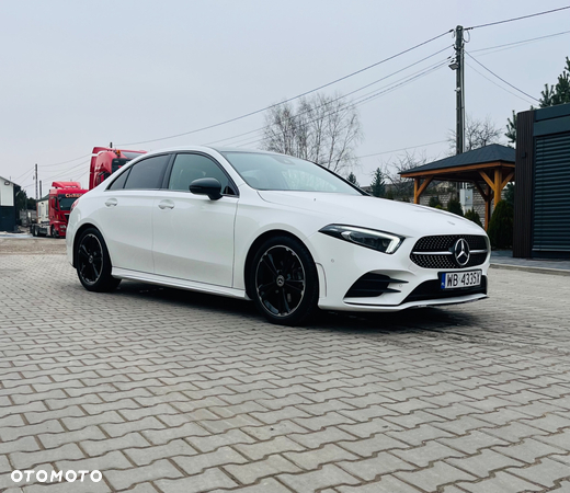 Mercedes-Benz Klasa A 200 d 4-Matic AMG Line 8G-DCT - 4