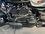 Harley-Davidson Touring Road King - 23