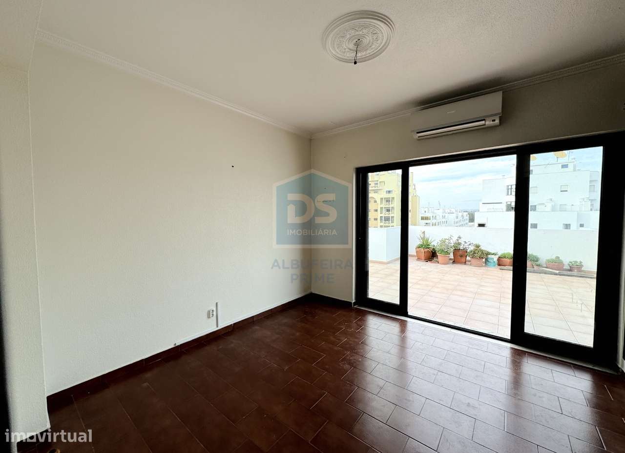 Apartamento T2 Venda em Quarteira,Loulé - Grande imagem: 5/32
