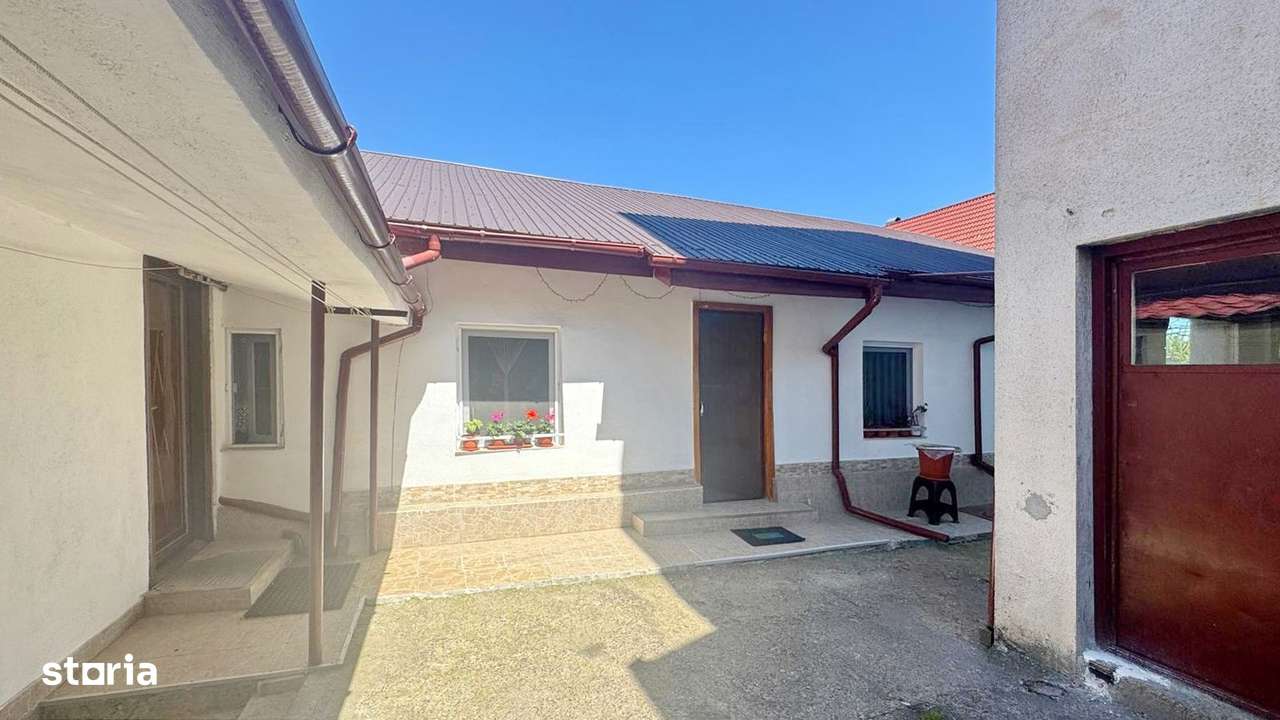 PROPRIETATE DE VANZARE IN CARTIERUL NOUA - Imagine principală: 2/8