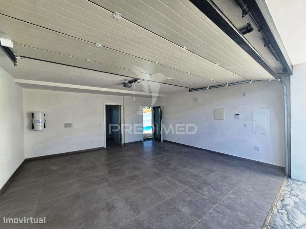Moradia Isolada TérreaT4, c/Piscina e Garagem, em Azeitão - Grande imagem: 5/40