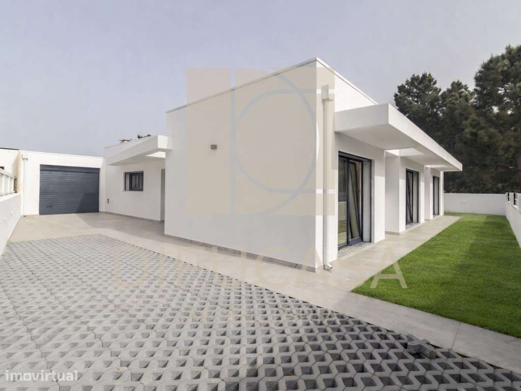 Moradia Isolada Térrea T4 finalizada-14