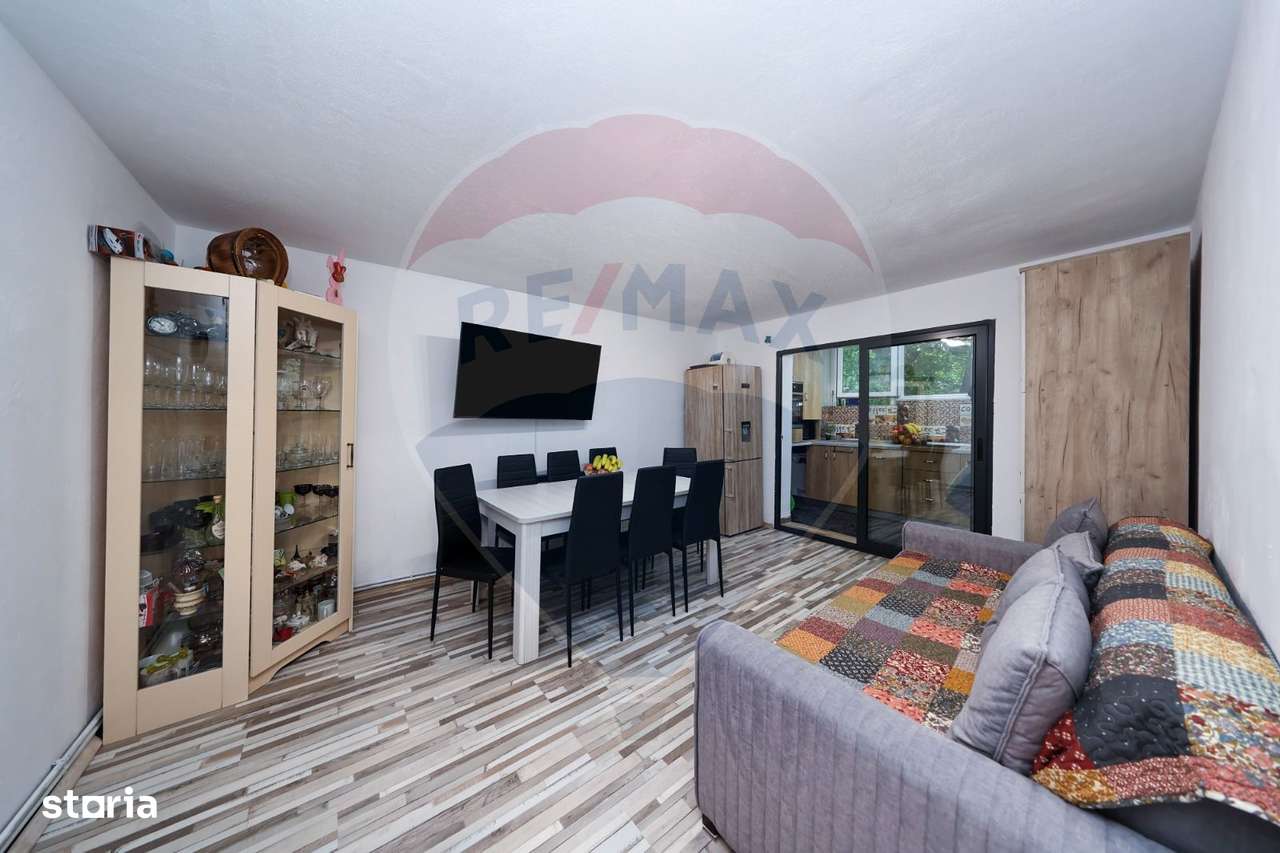 Apartament 3 camere parter cu balcon-1