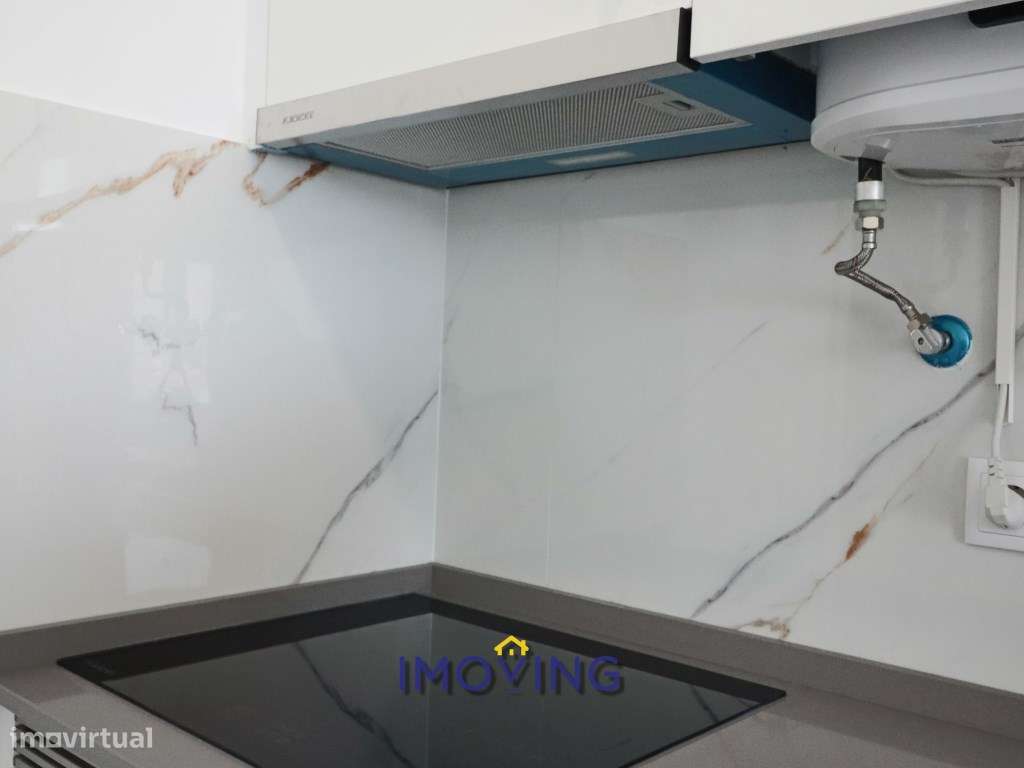 Apartamento T2, Remodelado, na Verderena, Barreiro-5