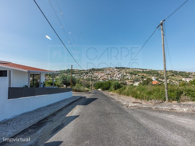 Moradia Térrea T2+1 com Vista Rio em Alhandra-43