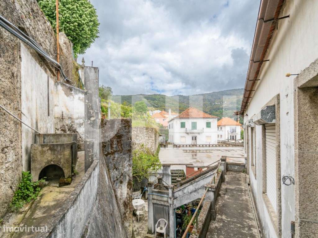 T5 Histórico com Garagem de 160 m² no Centro da Covilhã - Localizaç...-5