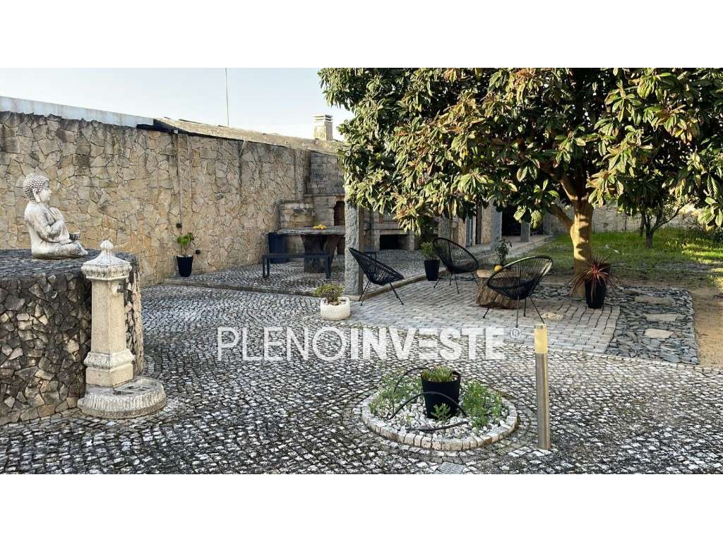 Moradia Isolada em Fernão Ferro - Grande imagem: 4/38