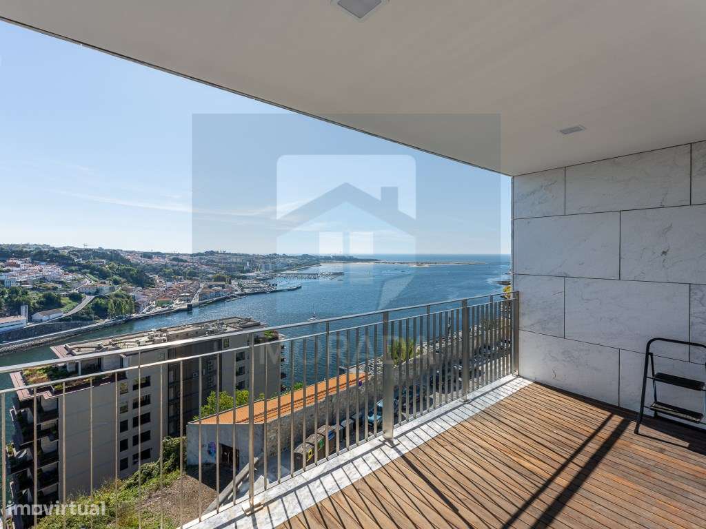 APARTAMENTO PORTO T3|| COM VISTAS RIO E MAR-1