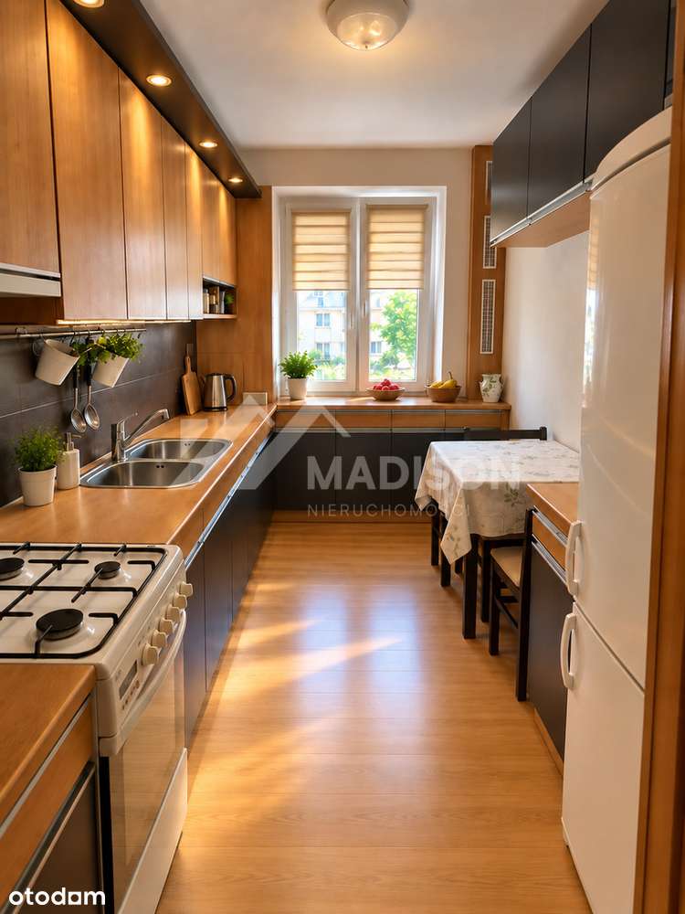 62,5 m² | 3 pokoje | metro I parking | balkon