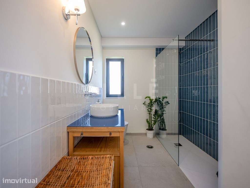 Moradia Independente T5 renovada em 2025 | 1450m2 de terreno | Prai...-23