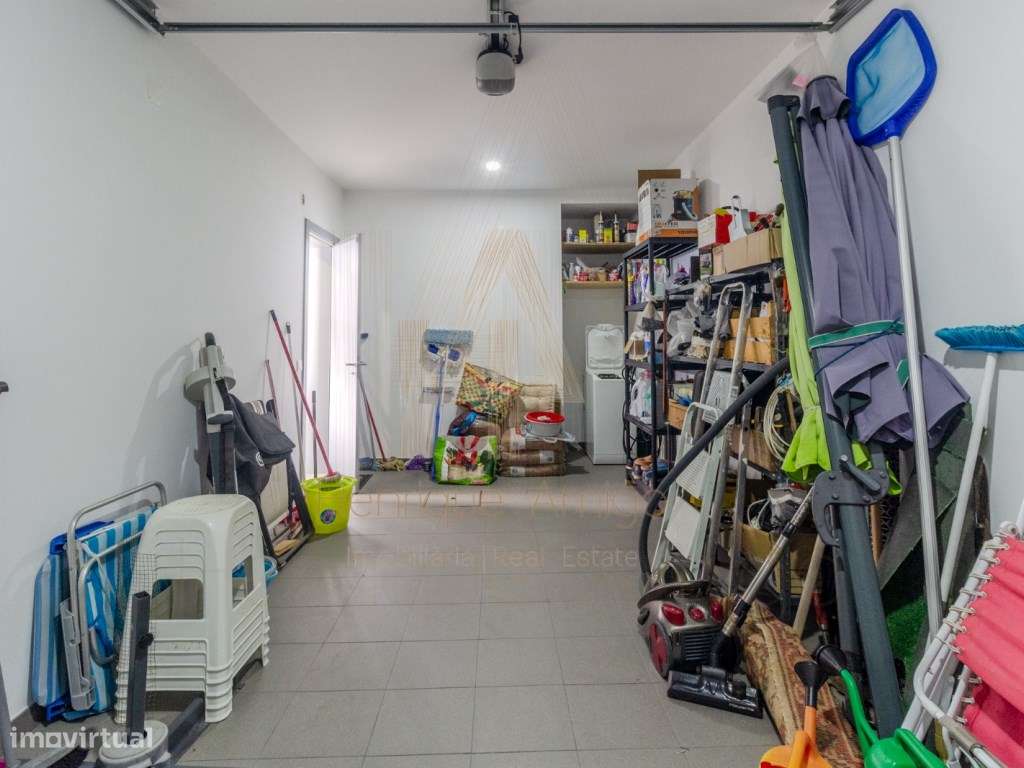 Moradia T4 com piscina em Castelo (Sesimbra)-27