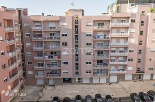 Apartamento T3 com terraço em Real