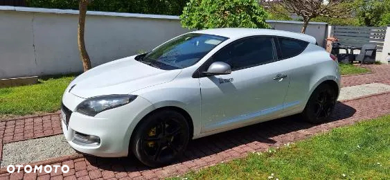 Renault Megane dCi 160 FAP Coupe GT - 2