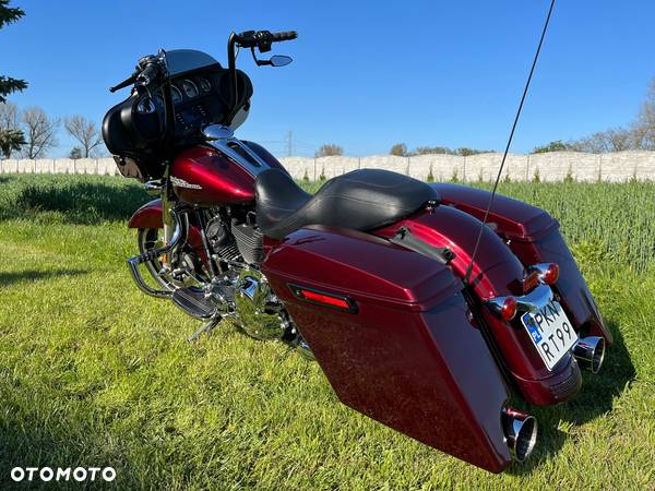 Harley-Davidson Touring Street Glide - 7