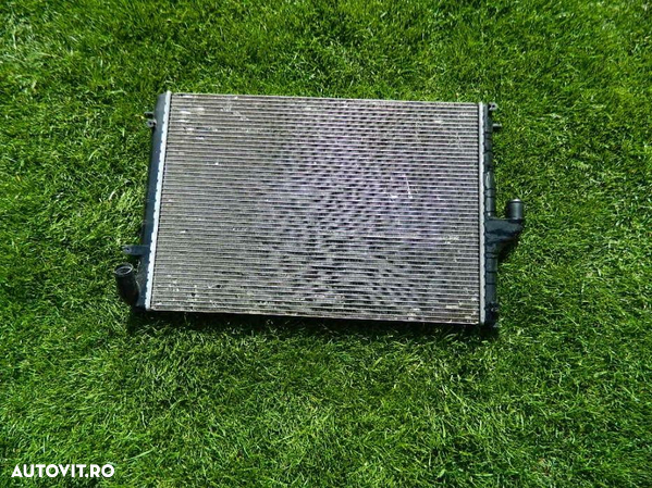 Radiator apa Dacia Duster 1,5 DCI cod 214100598R - 1