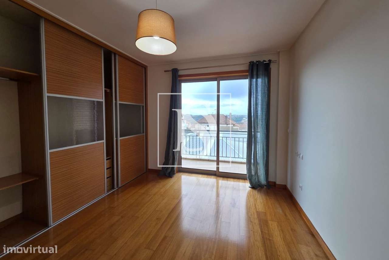 Apartamento T2 Duplex em Tondela-7