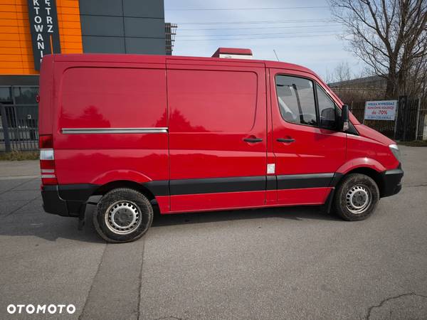 Mercedes-Benz Sprinter - 14