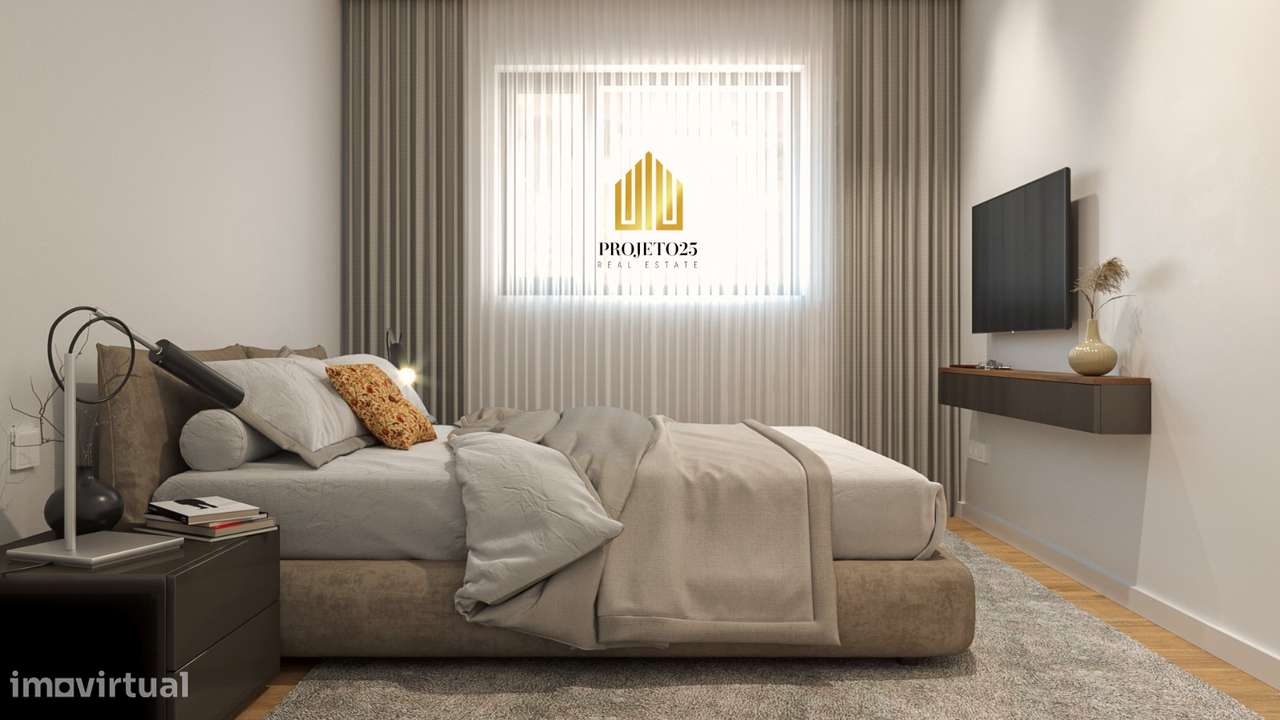 T3+1 NOVO em Condº Reservado com Jardim e Parque Infantil-12