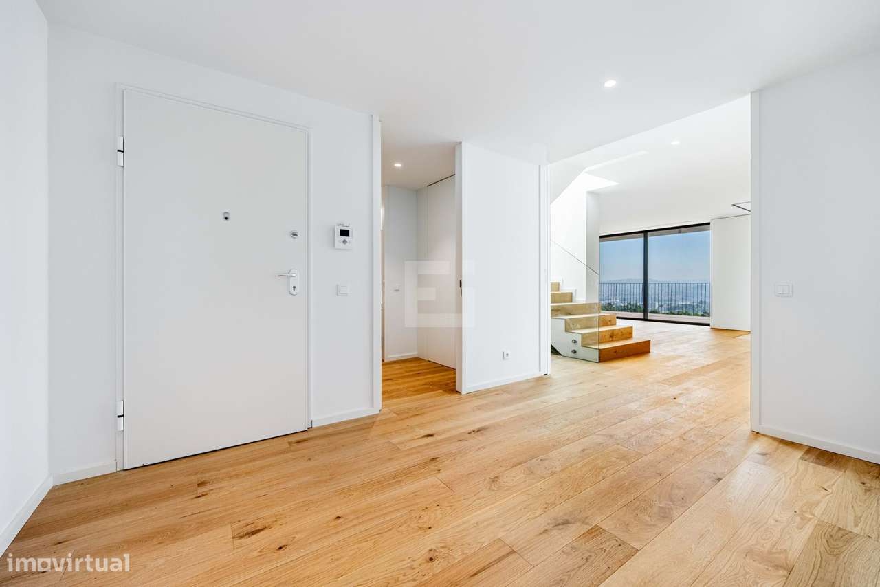 Apartamento T4 em Empreendimento de Luxo com piscina em  Santo Ovídio - Grande imagem: 4/15