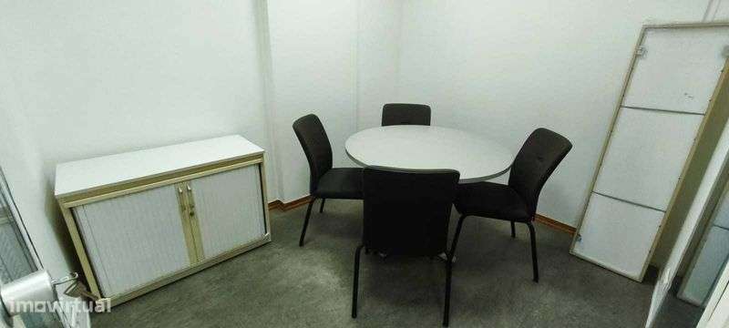 Escritório Mobilado para Arrendamento – 62 m² | Telheiras - Grande imagem: 5/9