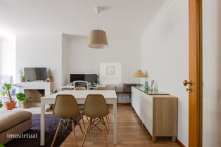 Apartamento T1 Mobilado em Frente Mar em São Félix da Marinha - Gaia - Grande imagem: 2/24
