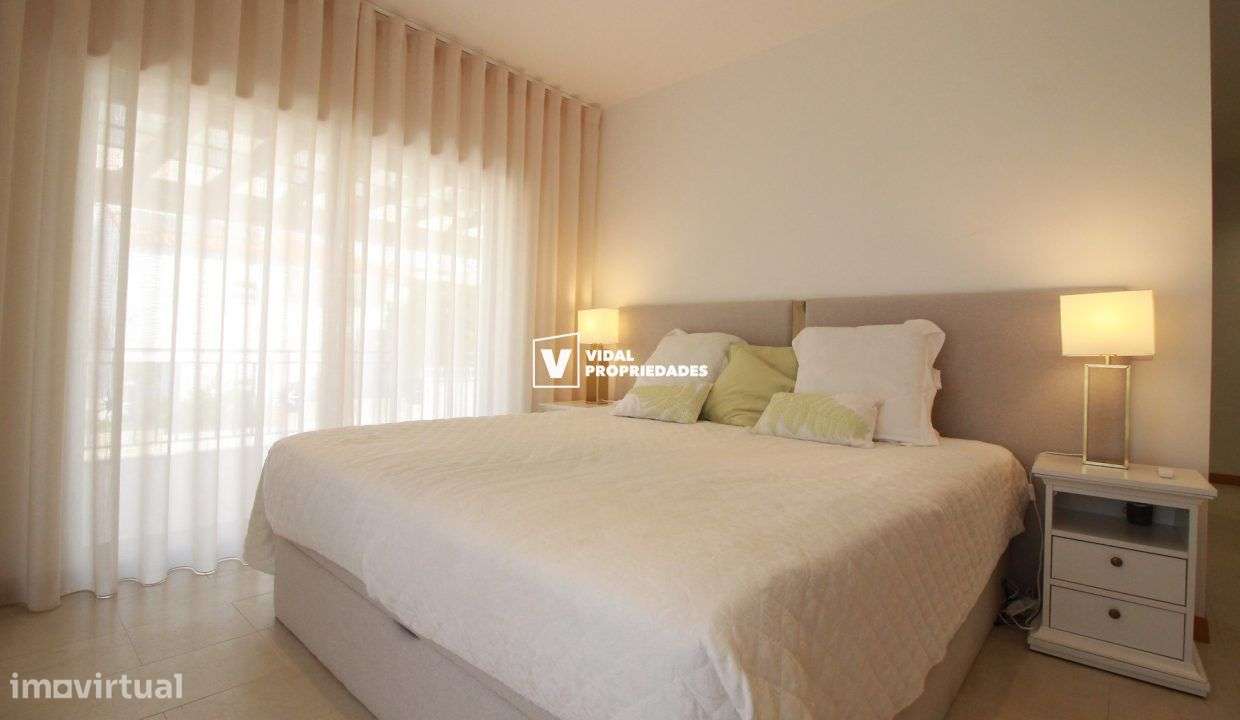 Moradia T3 com piscina e garagem-9