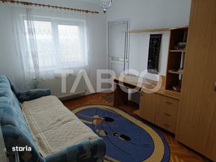 Apartament 60 mpu 3 camere 2 balcoane etajul 4 Sibiu zona Strand