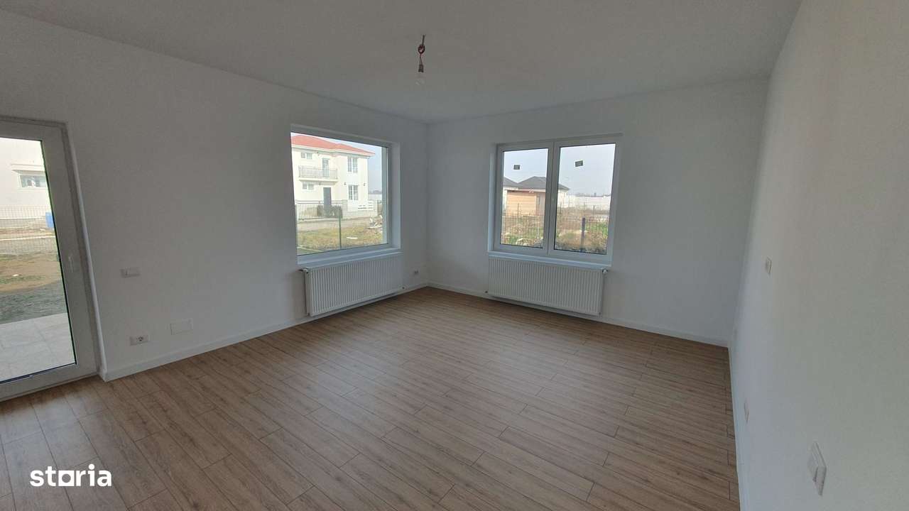 Casa dintre lacuri, Crevedia, cartier nou.-6