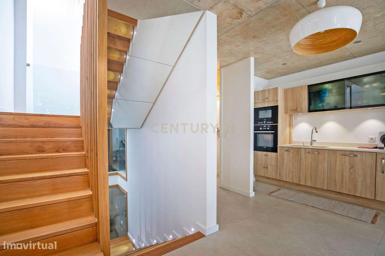 Moradia Contemporânea T3 com Terraço no Coração do Bairro do Troino –-29