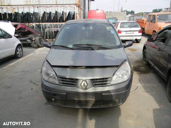 Dezmembrari  Renault GRAND SCENIC 2  2004  > 0000 1.9 dCi (JM0G, JM12 - 9