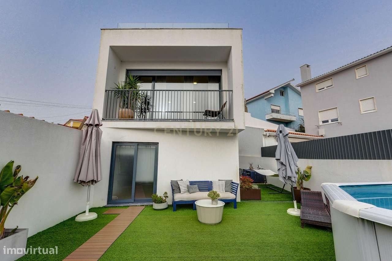 Luxuosa Moradia T3 em São Domingos de Rana - Grande imagem: 5/47