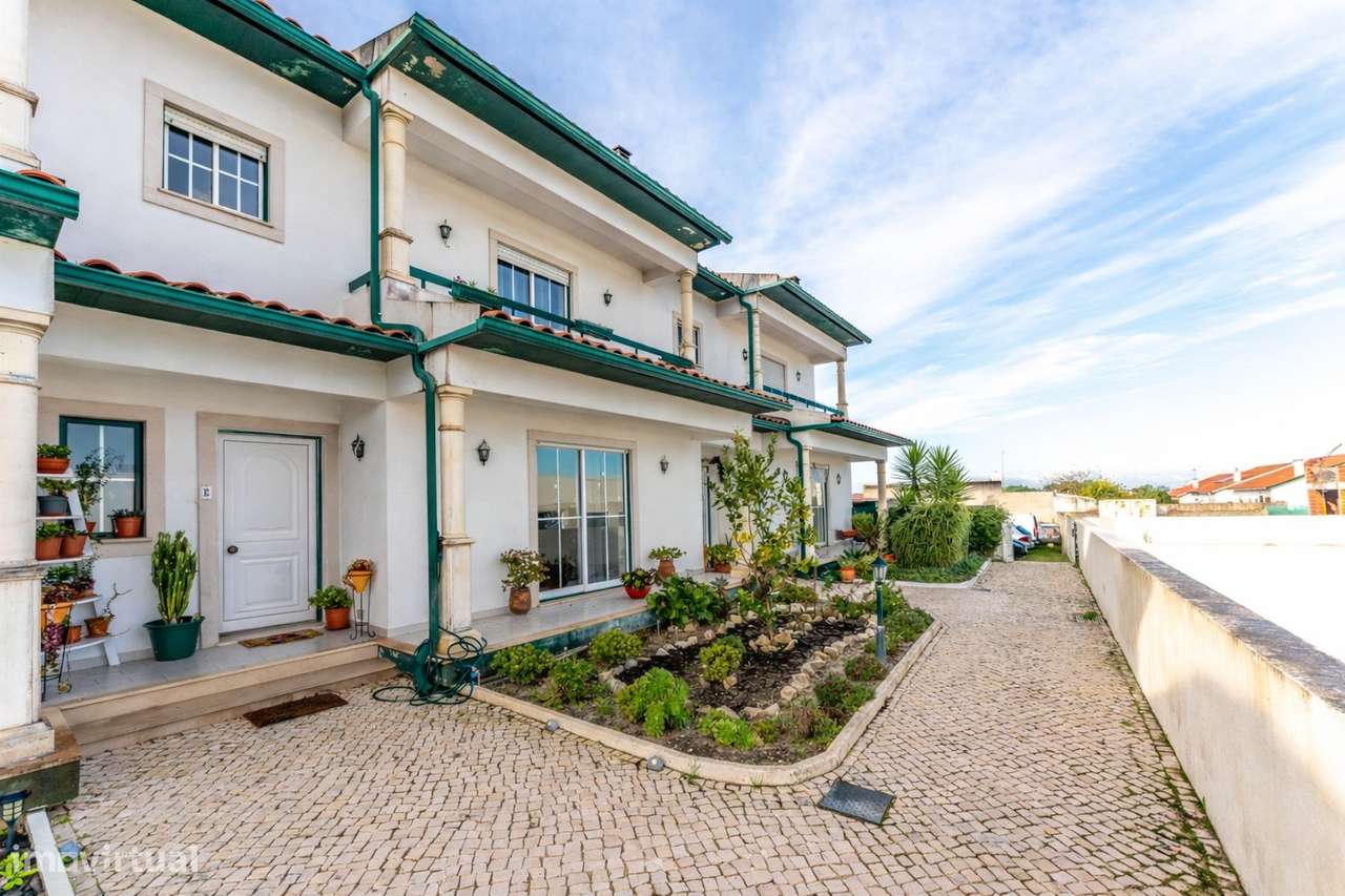 Moradia em Banda 4 quartos em Leiria, Marinha Grande - Venda - Grande imagem: 2/21