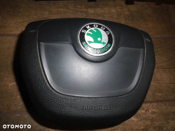 SKODA FABIA II ROOMSTER 5J  2 x airbag - 2