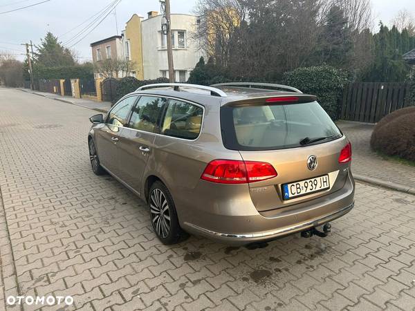 Volkswagen Passat 2.0 TDI Highline - 2