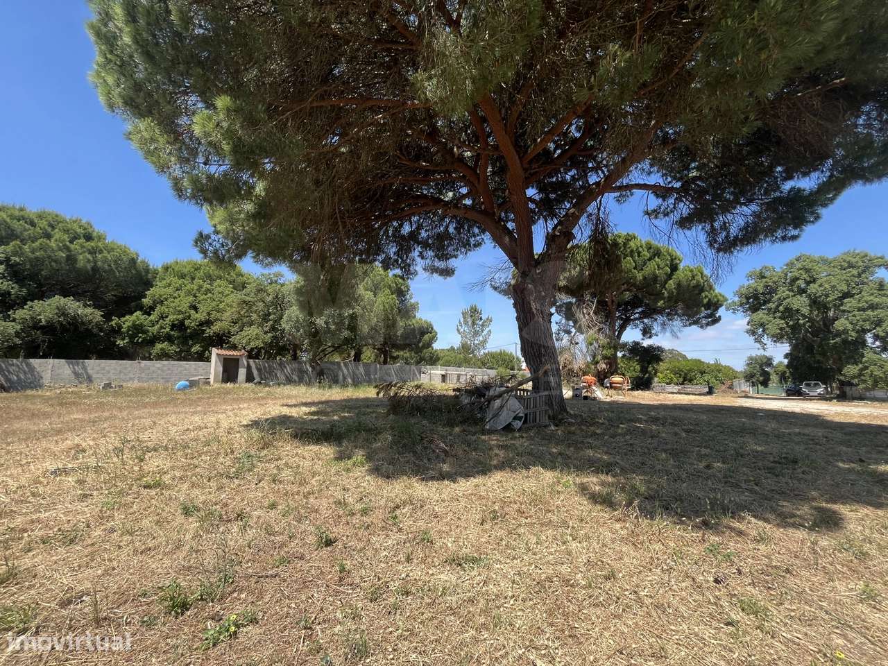 Terreno nos Arados, Samora Correia-1