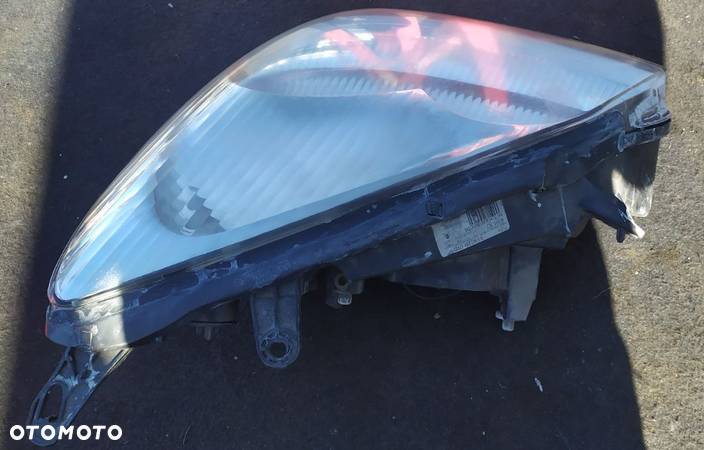 Lampa przednia lewa Citroen C5 / 9632664880 - 2