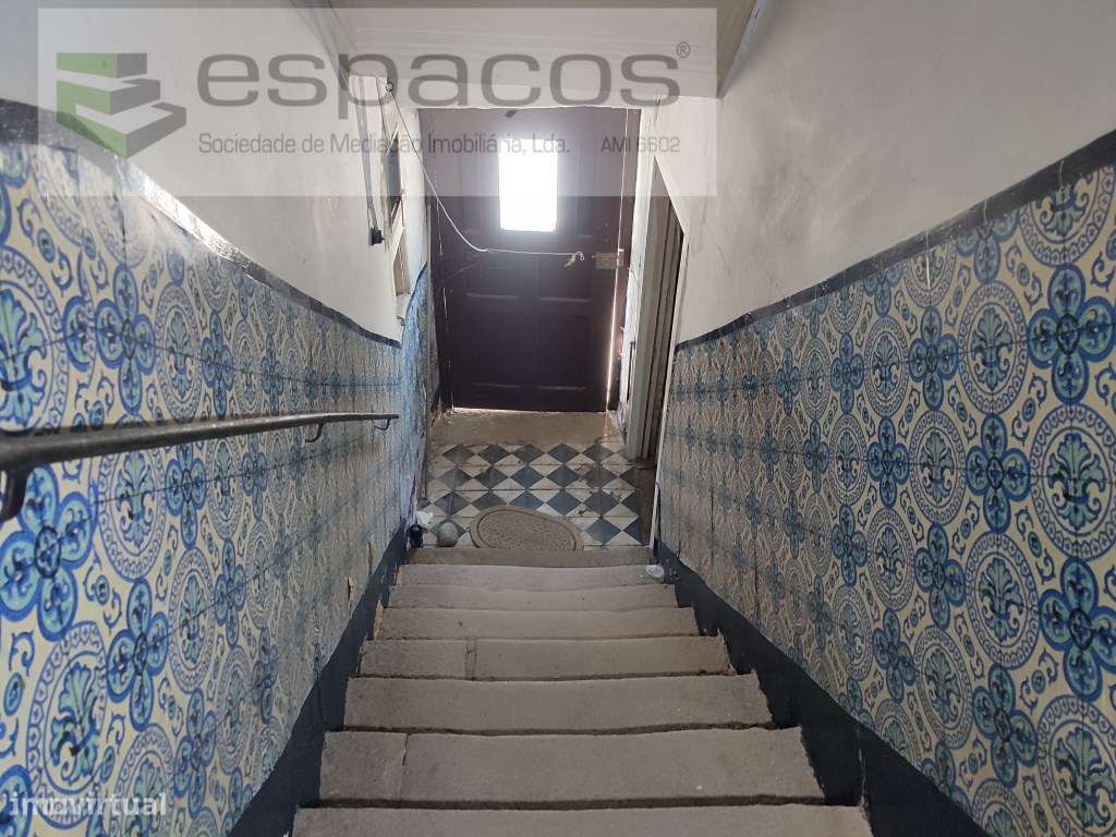 Moradia Senhorial com quintal e garagem - Grande imagem: 5/24