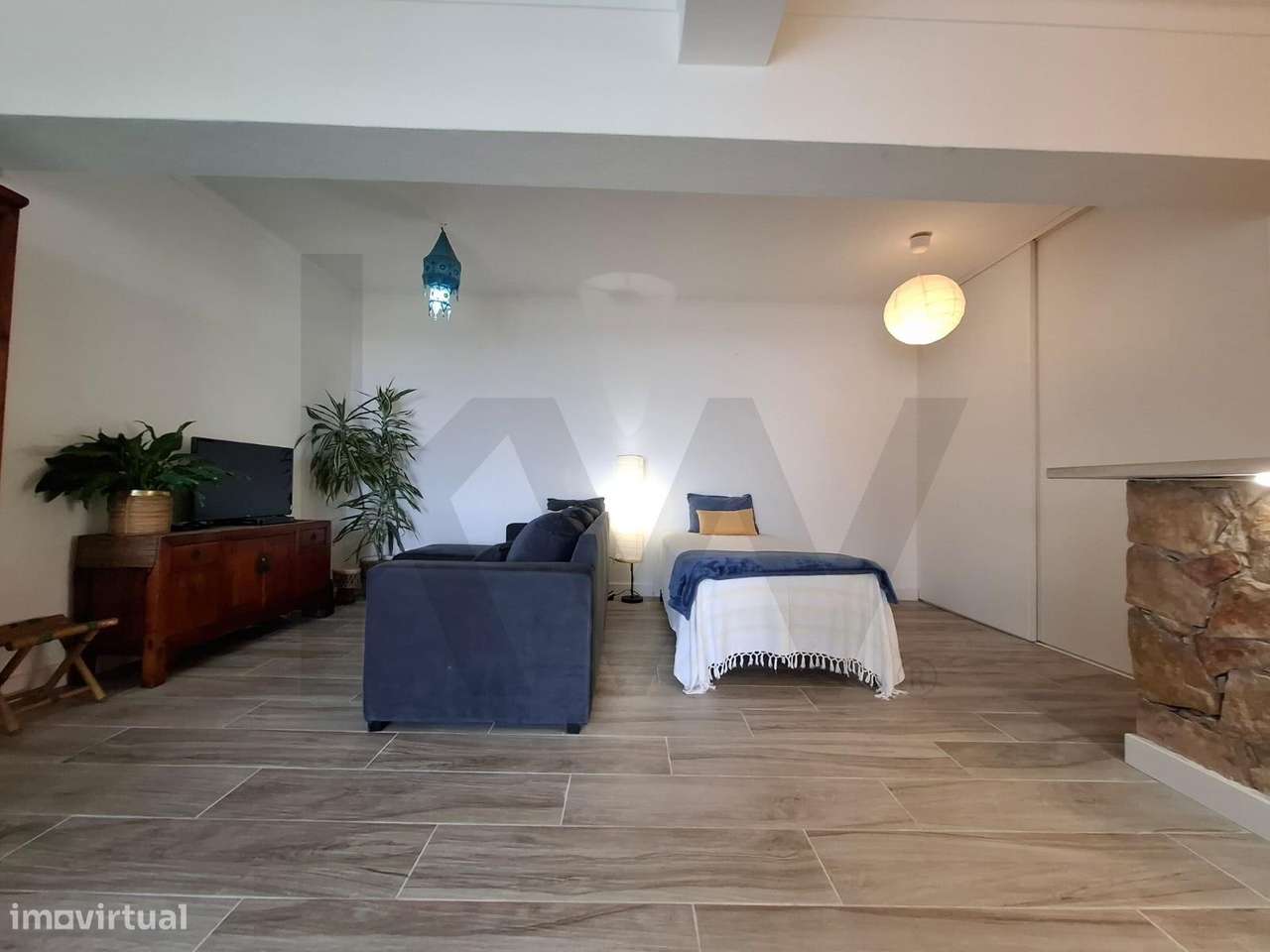 Amplo estúdio com um terraço e vista mar . - Grande imagem: 4/10