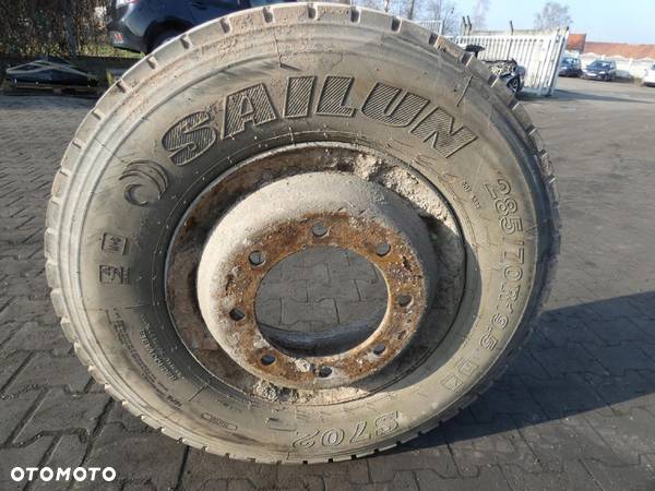 Koła Felgi Stalowe Opony 19,5 285/70R19,5 Komplet 4 Sztuki Man Mercedes - 8