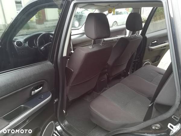 Suzuki Grand Vitara 2.4 Premium - 8