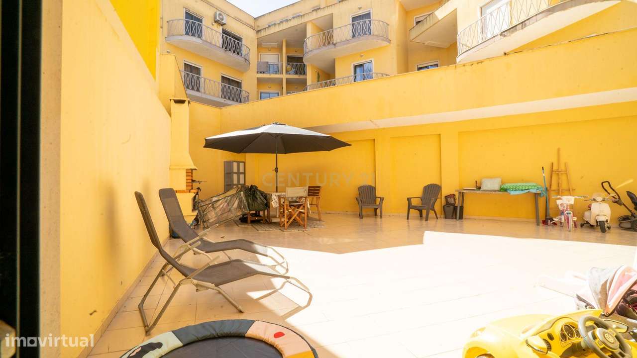 T3 com terraço e garagem-24