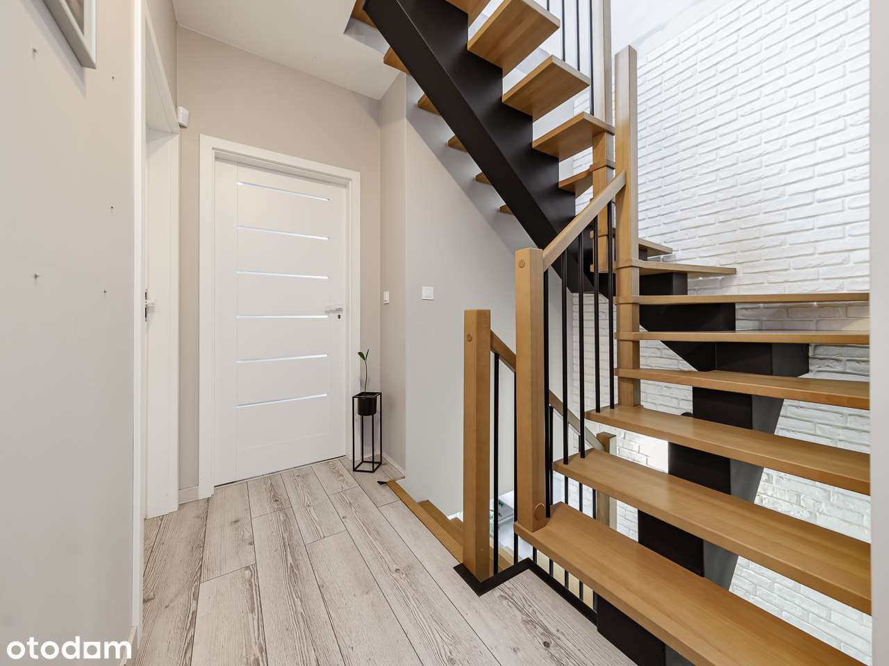 Piaseczno, Wysoki Standard! dwa miejsca postojowe, balkon, ogród-15