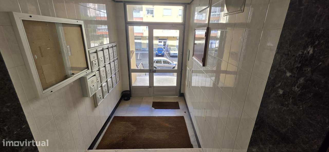 T2 na Serra das Minas com excelente localização e boas áreas-16