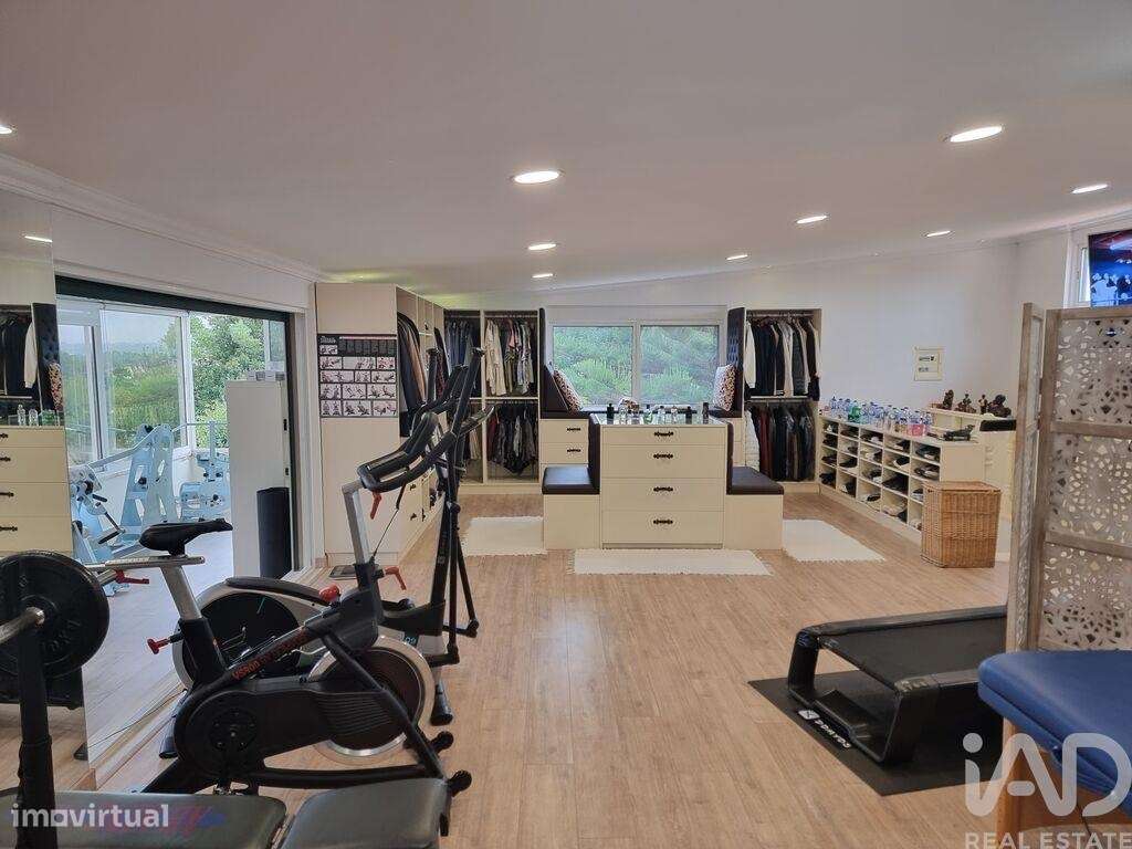 Casa / Villa T3 em São João das Lampas e Terrugem de 218,00 m2 - Grande imagem: 5/30