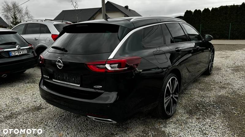 Opel Insignia Sports Tourer 2.0 BiTurbo Diesel 4x4 Exclusive - 9