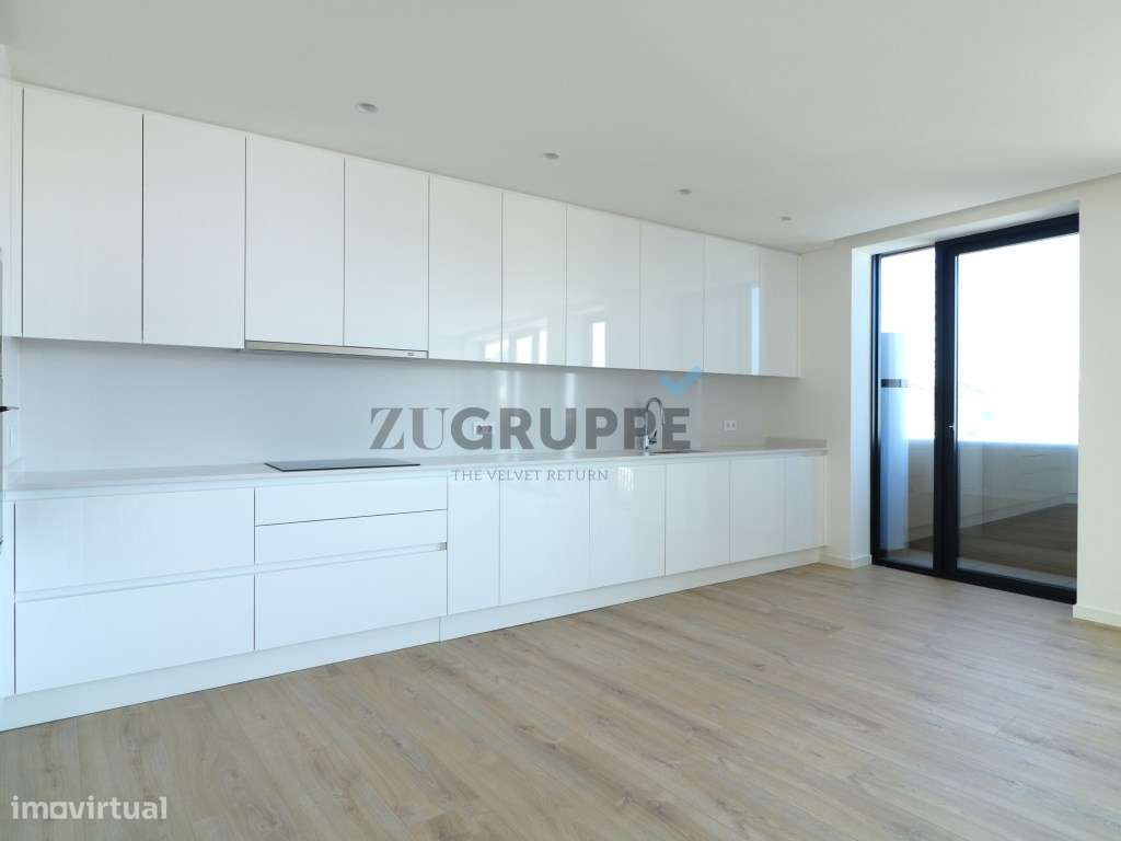 Apartamento T3 Aveiro com varanda pronto a habitar-0