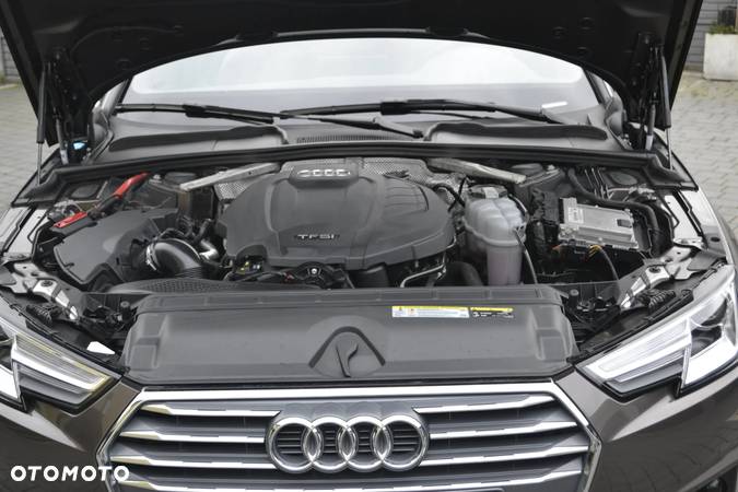 Audi A4 35 TFSI mHEV Advanced S tronic - 33