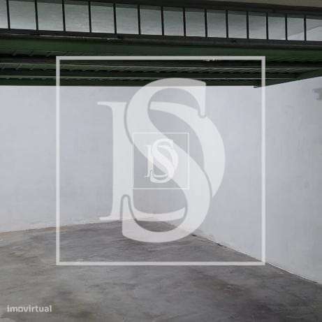 Garagem fechada em Creixomil para arrendamento - Grande imagem: 5/5